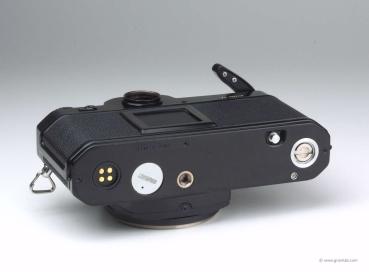 Nikon FE black