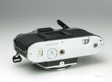 Nikon FG-20
