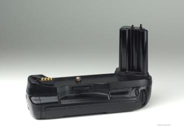 Nikon MB-15 für F100