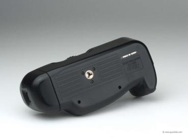 Preview: Nikon MB-18 für F75