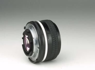 Preview: Nikon Nikkor 50mm f/1.8 AIS