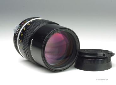 Nikon Nikkor 135mm f/2.8 Non-AI