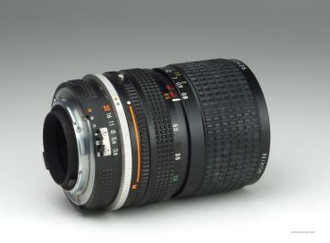 Nikon Nikkor 28-85mm f/3.5-4.5 AiS
