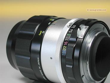 Nikon Nikkor-Q.C 3.5/135mm - Mint +++