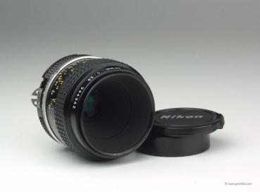 Nikon Micro-Nikkor 55mm f/3.5 AI
