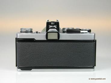 Olympus OM-1n mit Zuiko 1.8/50mm