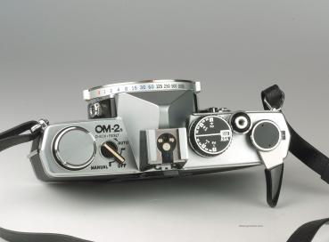 Olympus OM-2n