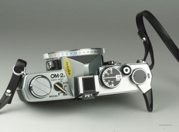 Olympus OM-2n