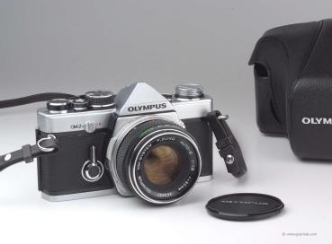 Olympus OM-2n + Zuiko 1.8/50mm