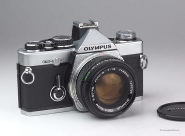 Olympus OM-2n + Zuiko 1.8/50mm
