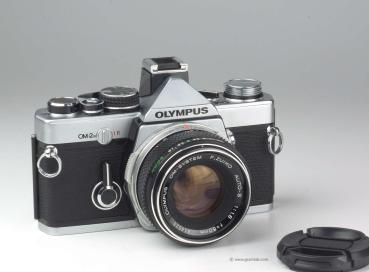 Olympus OM-2n + Zuiko 1.8/50mm