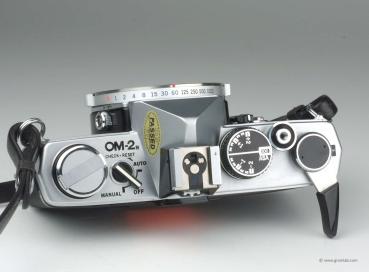 Olympus OM-2n