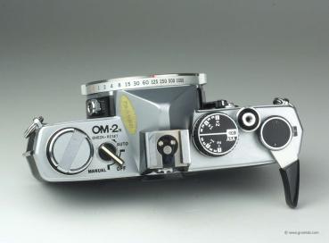 Olympus OM-2n