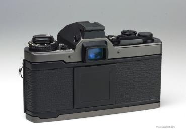 Olympus OM-3 Ti