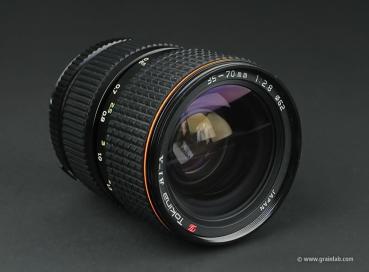 Tokina AT-X 35-70mm f/2.8 - Olympus OM