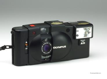 Olympus XA2 + A11 Flash Unit