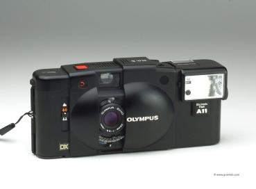 Olympus XA3 + A11 Flash Unit