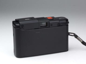 Preview: Olympus XA