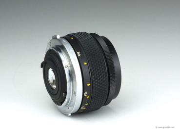 Preview: Olympus Zuiko 50mm f/3.5 Macro