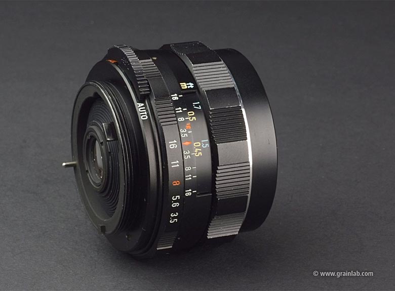 Asahi Pentax SMC Takumar 35mm f/3.5 - Grainlab