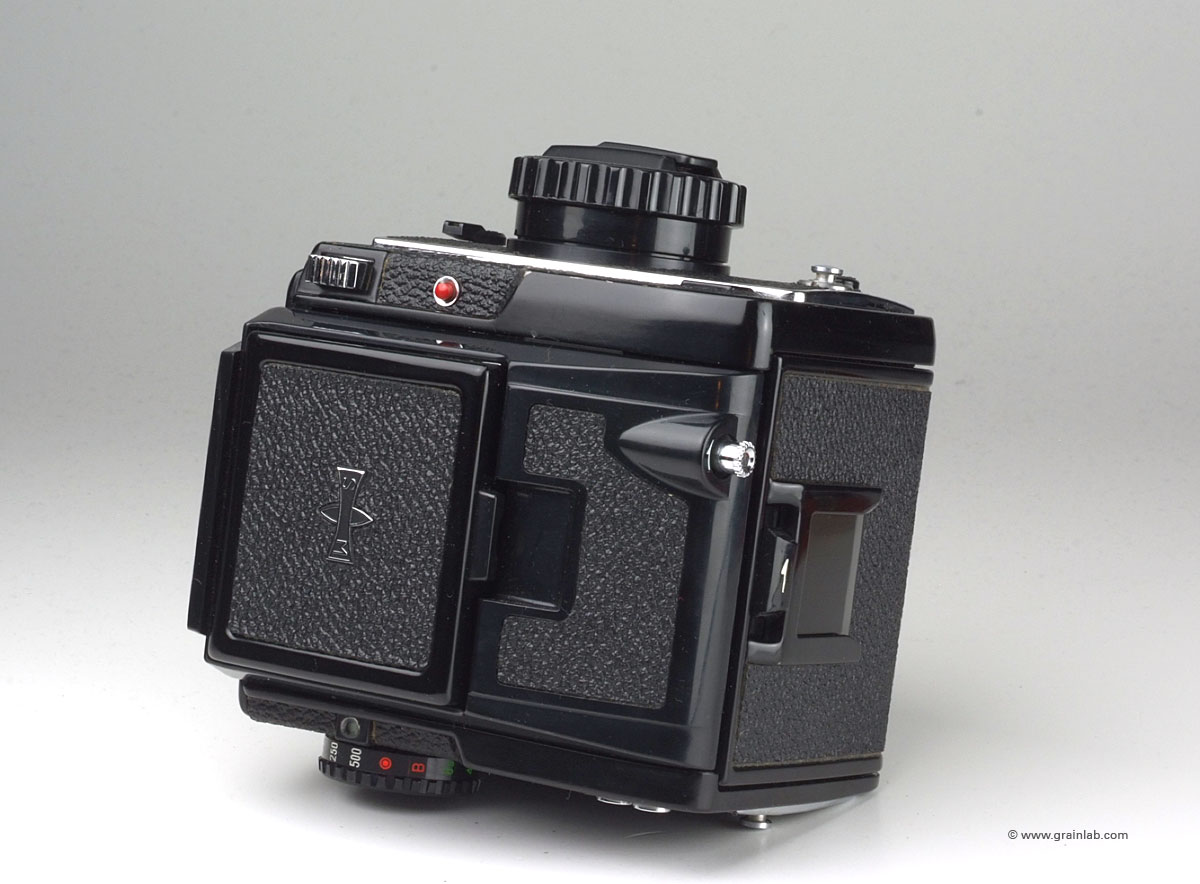 Mamiya M645 1000s + Waist Level Finder Grainlab