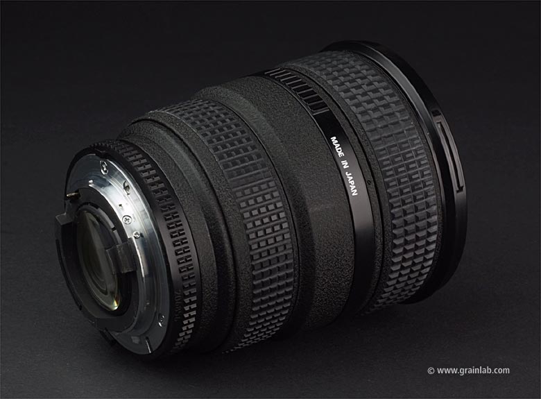 Nikon AF Nikkor 20-35mm f/2.8 D - Grainlab