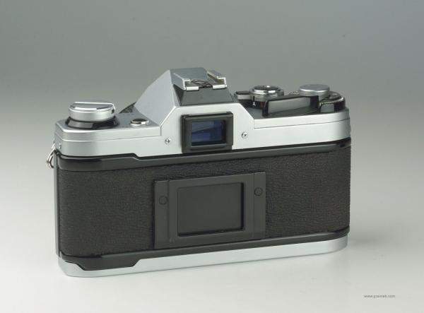 Canon AE-1 + FD 50mm f/1.8 S.C.