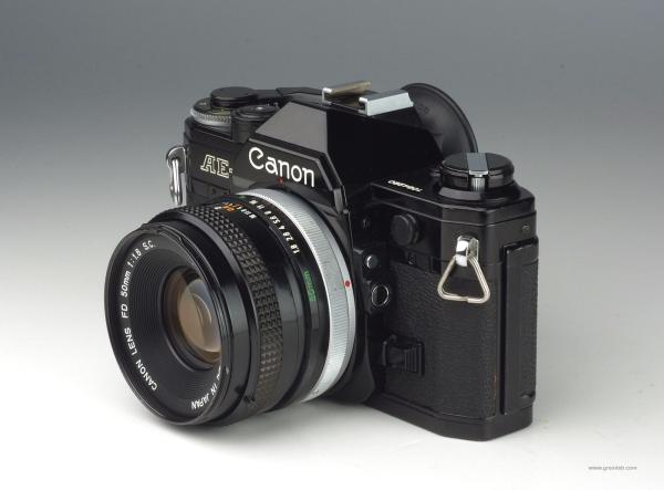 Canon AE-1 black + FD 1.8/50mm S.C.