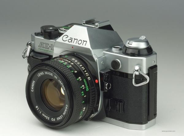 Canon AE-1 Program + FD 1.8/50mm