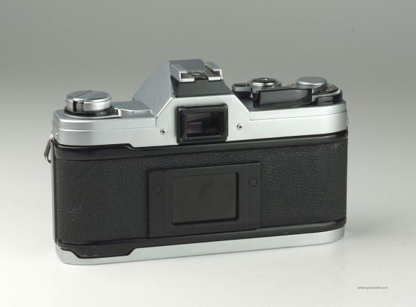Canon AT-1