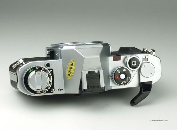 Canon AV-1