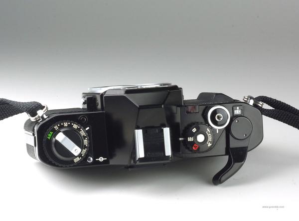 Canon AV-1 black