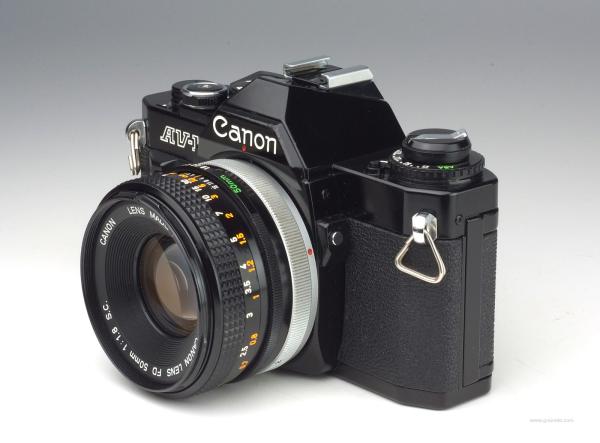 Canon AV-1 black + FD 50mm f/1.8 S.C.