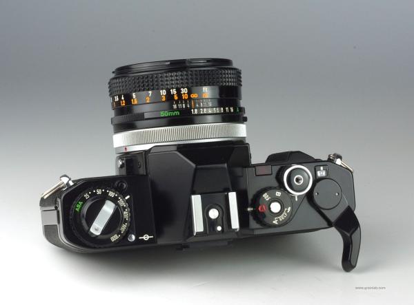 Canon AV-1 black + FD 50mm f/1.8 S.C.