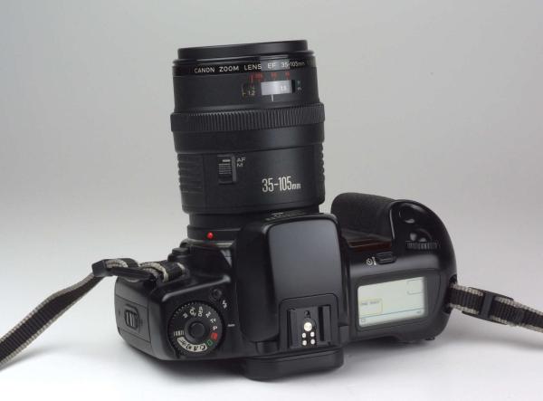 Canon EOS 10 + Canon EF 35-105mm f/3.5-4.5