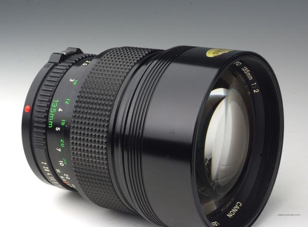 Canon FD 135mm f/2.0