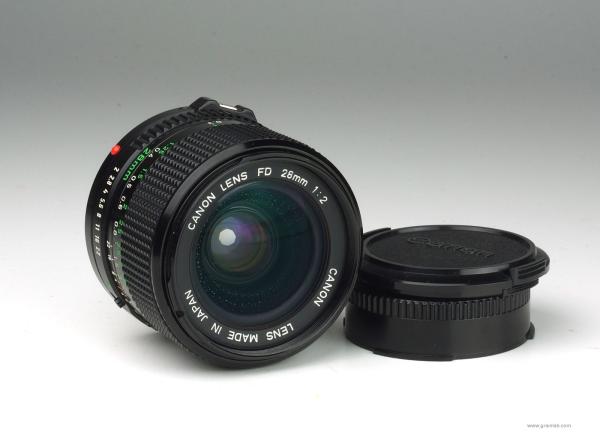 Canon FD 28mm f/2