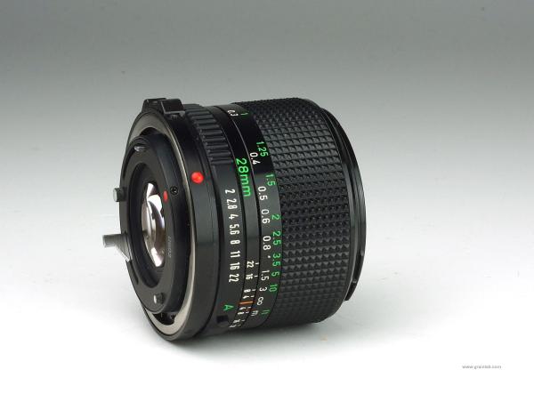 Canon FD 28mm f/2