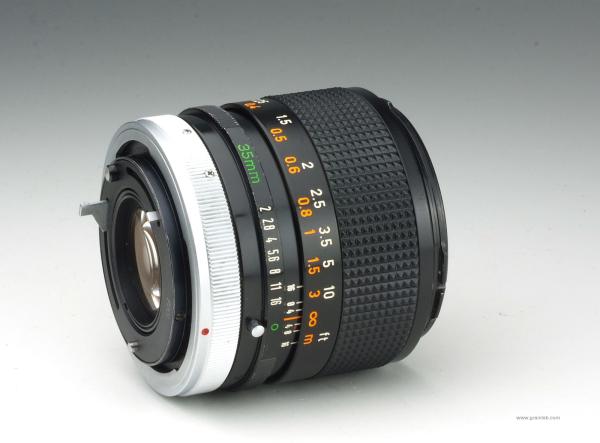 Canon FD 35mm f/2 S.S.C. "concave"
