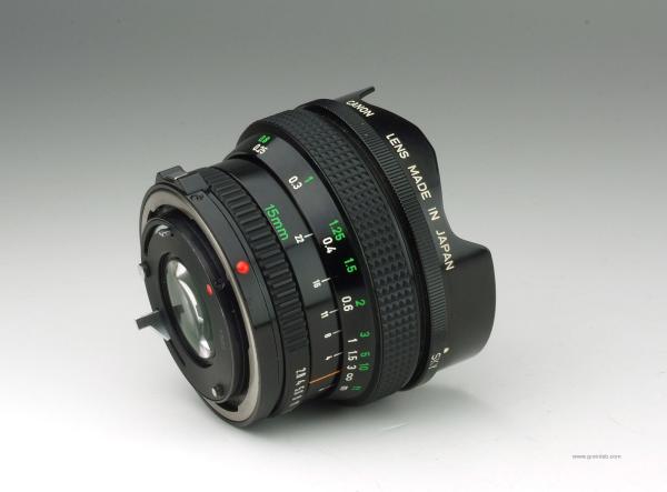 Canon FD 15mm f/2.8 Fish-Eye