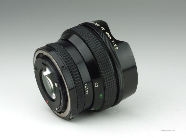 Canon FD 15mm f/2.8 Fish-Eye