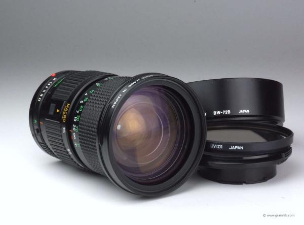 Canon FD 35-105mm f/3.5 Macro
