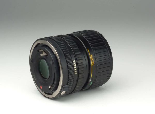 Canon FD 35-70mm f/3.5-4.5