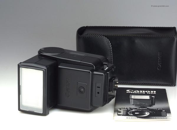 Canon Speedlite 199A Flash Unit