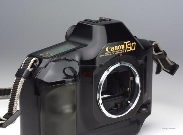 Canon T90