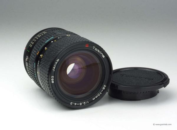 Tokina 28-70mm f/2.8-4.3 - Canon FD