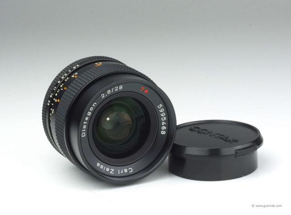 Carl Zeiss Distagon T* 28mm f/2.8 AEJ - Contax/Yashica