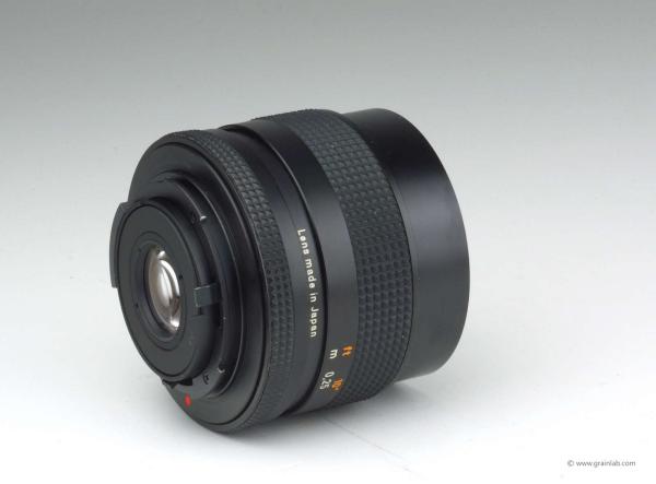 Carl Zeiss Distagon T* 28mm f/2.8 AEJ - Contax/Yashica