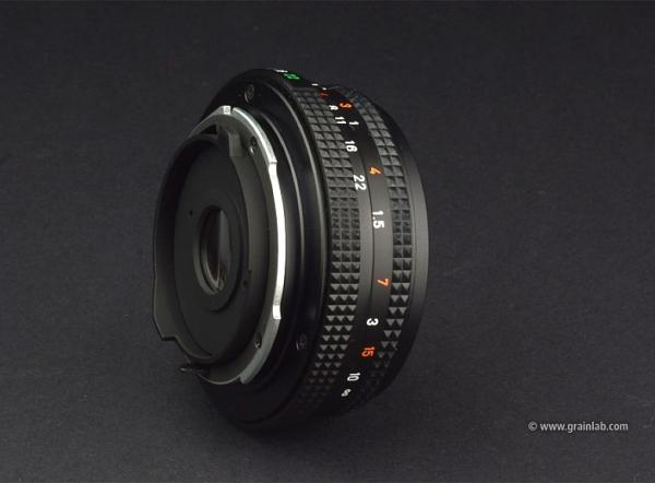 Carl Zeiss Tessar T* 45mm f/2.8 MM - Contax/Yashica
