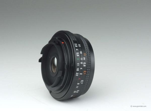 Carl Zeiss Tessar T* 45mm f/2.8 AEJ - Contax/Yashica